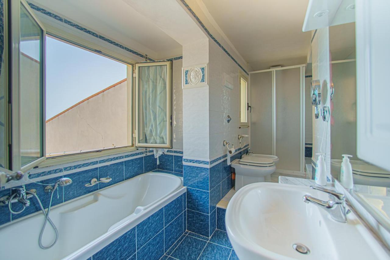 Suite House On The Sea เชฟาลู ภายนอก รูปภาพ